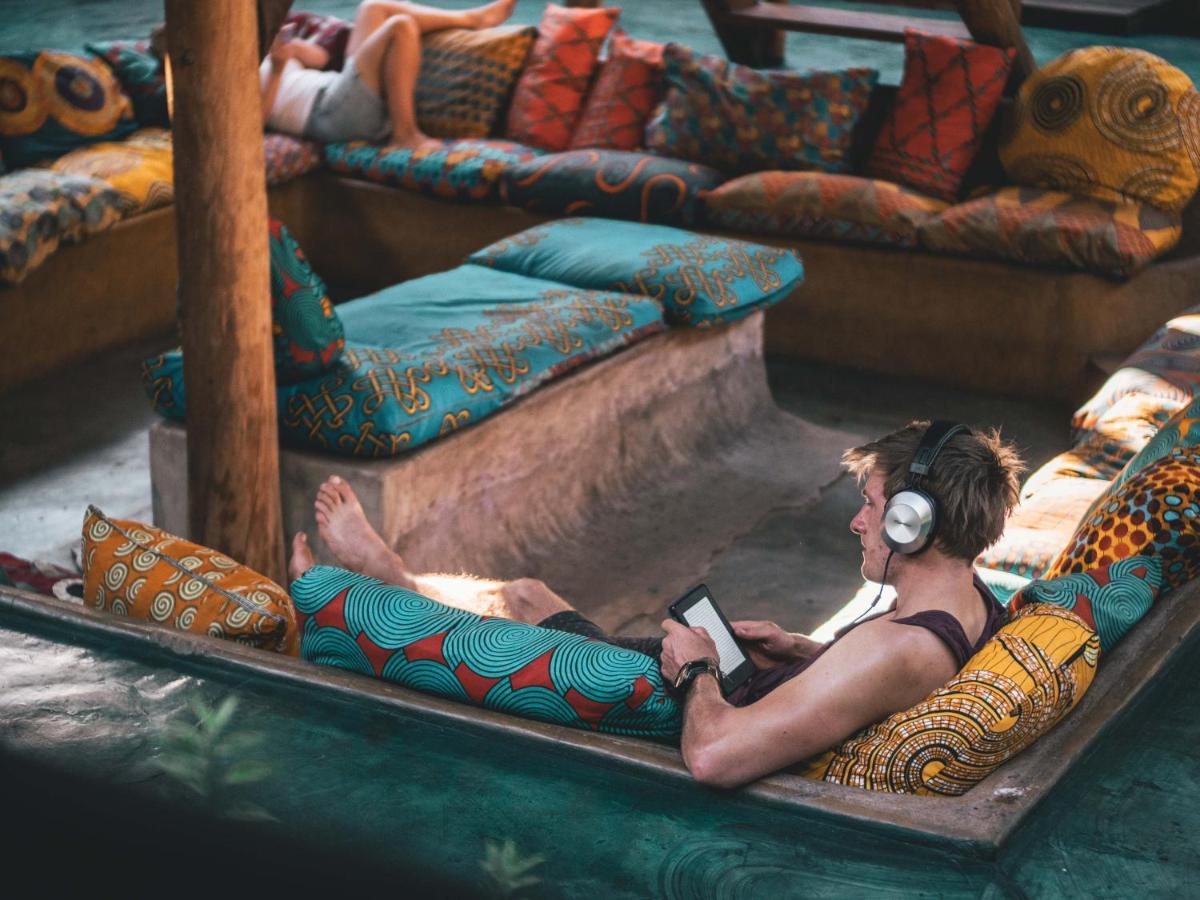 بيت شباب Jollyboys Backpackers ليفينغستون المظهر الخارجي الصورة
